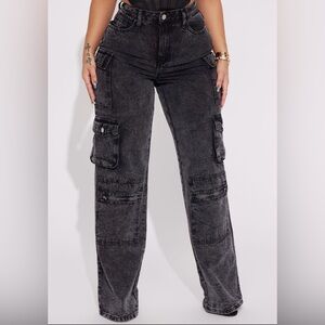 Fashion Nova - Mad for You Cargo Jeans - Acid Wash Black